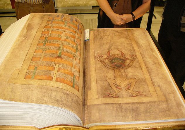 9_Codex_Gigas