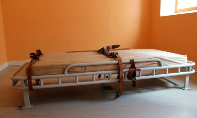5-mental-institution-526041349